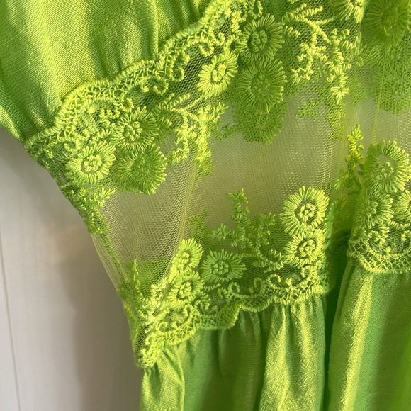 NWT forever 21 Lime Green Linen and Lace Kimono - Picture 6 of 6